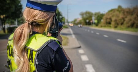 Mandat za prędkość w 2023 roku. Ile zapłacisz i ile dostaniesz punktów karnych?