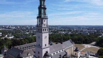 Jura Krakowsko-Częstochowska: Rowerowy Szlak Orlich Gniazd. Rusz w podróż i poznaj tajemnice woj. śląskiego i małopolskiego