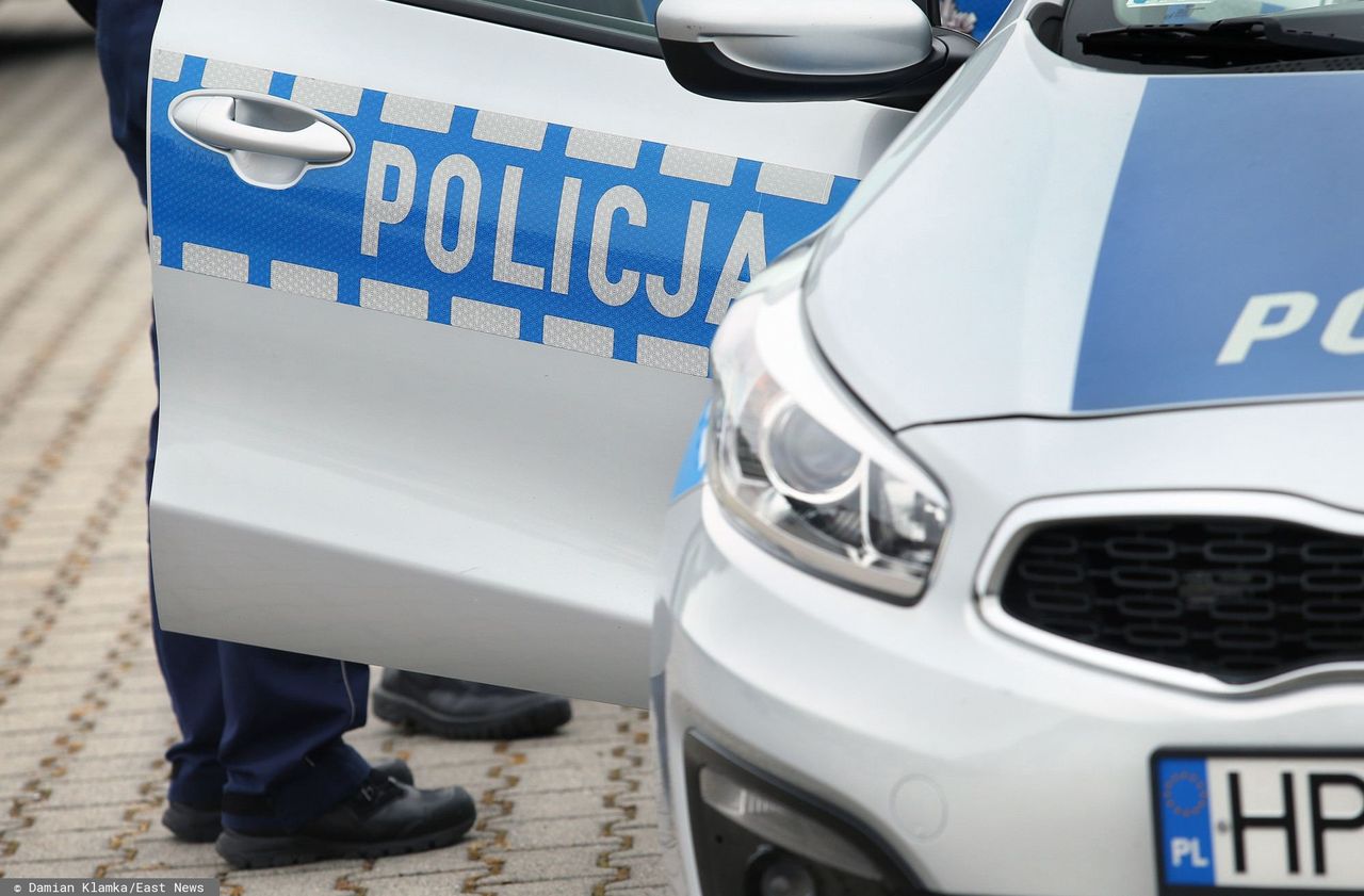 Policjanci zatrzymali mężczyznę, który zgłosił fikcyjną kradzież