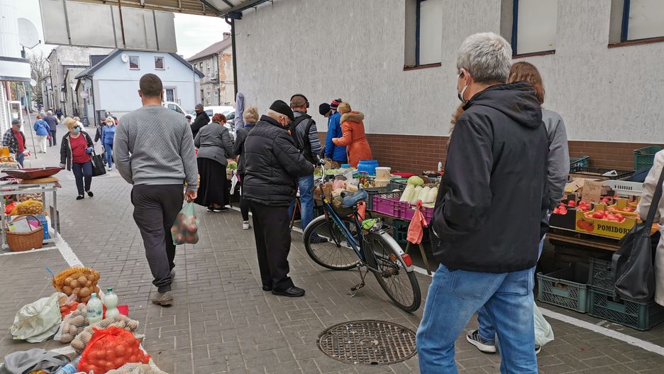 Niedziele handlowe październik 2020. Sklepy otwarte 18 października