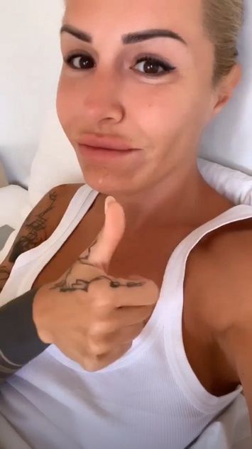 Blanka Lipińska narzeka na konieczność noszenia maseczki mimo astmy i alergii