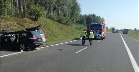 Wypadek na krajowej 16 pod Olsztynem. Siedem osób rannych