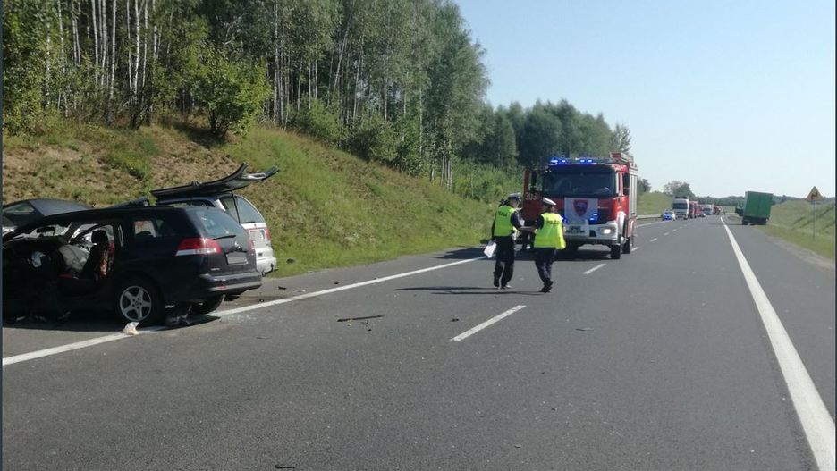 Wypadek na krajowej 16 pod Olsztynem