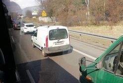 Zablokowana droga A2 w kierunku Łodzi. Gigantyczny korek