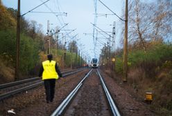 Tragiczny wypadek koło Torunia. Samochód wjechał pod pociąg