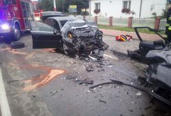 Pawłów. Tragiczny wypadek: 1 osoba nie żyje, 6 jest rannych