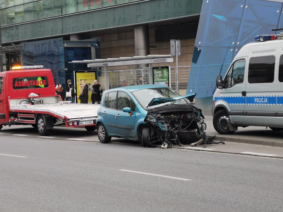 Warszawa. Do groźnego wypadku doszło w sobotę przed południem przy Dworcu Wileńskim na Pradze-Północ 