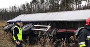 Słostowice. Poważny wypadek na DK 1. Ciężarówka wpadła do rowu