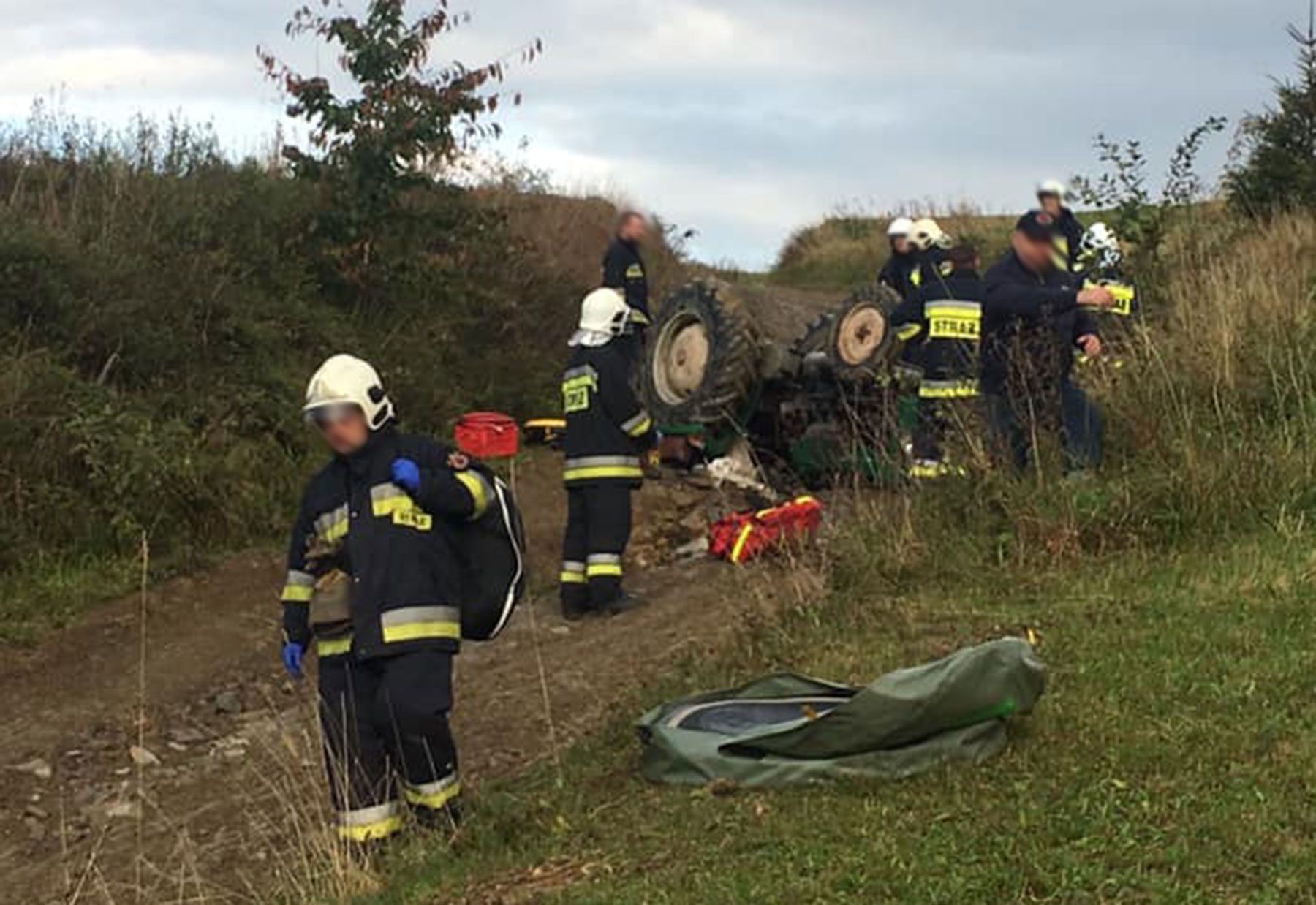 Czarna Góra-Zagórze. Nie żyje 46-letni kierowca ciągnika