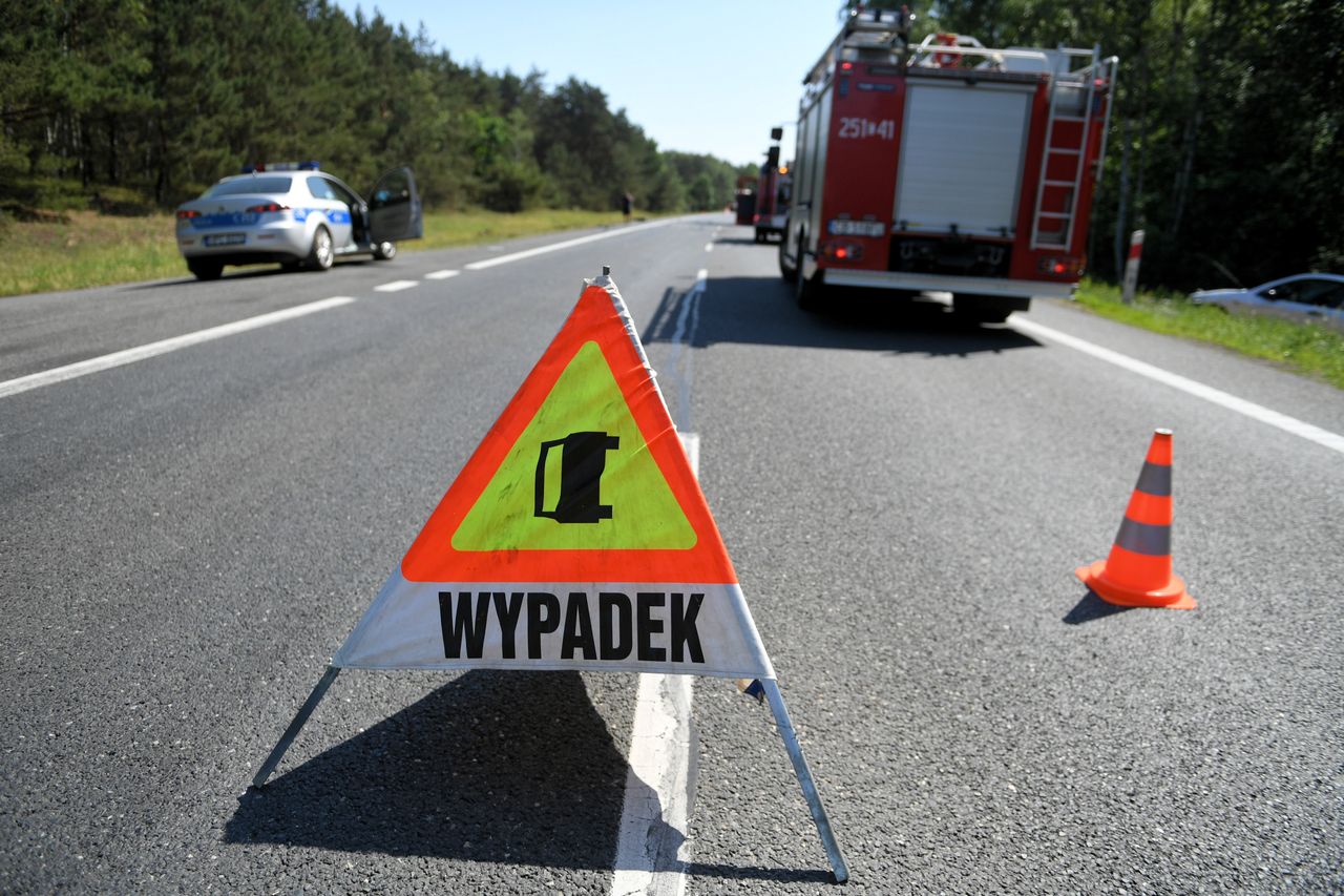 Wypadek na A1. Motocyklista jest w ciężkim stanie