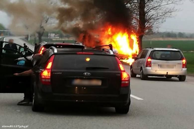 Tragedia w Orzeszu. Samochód się spalił. 29-latka zginęła