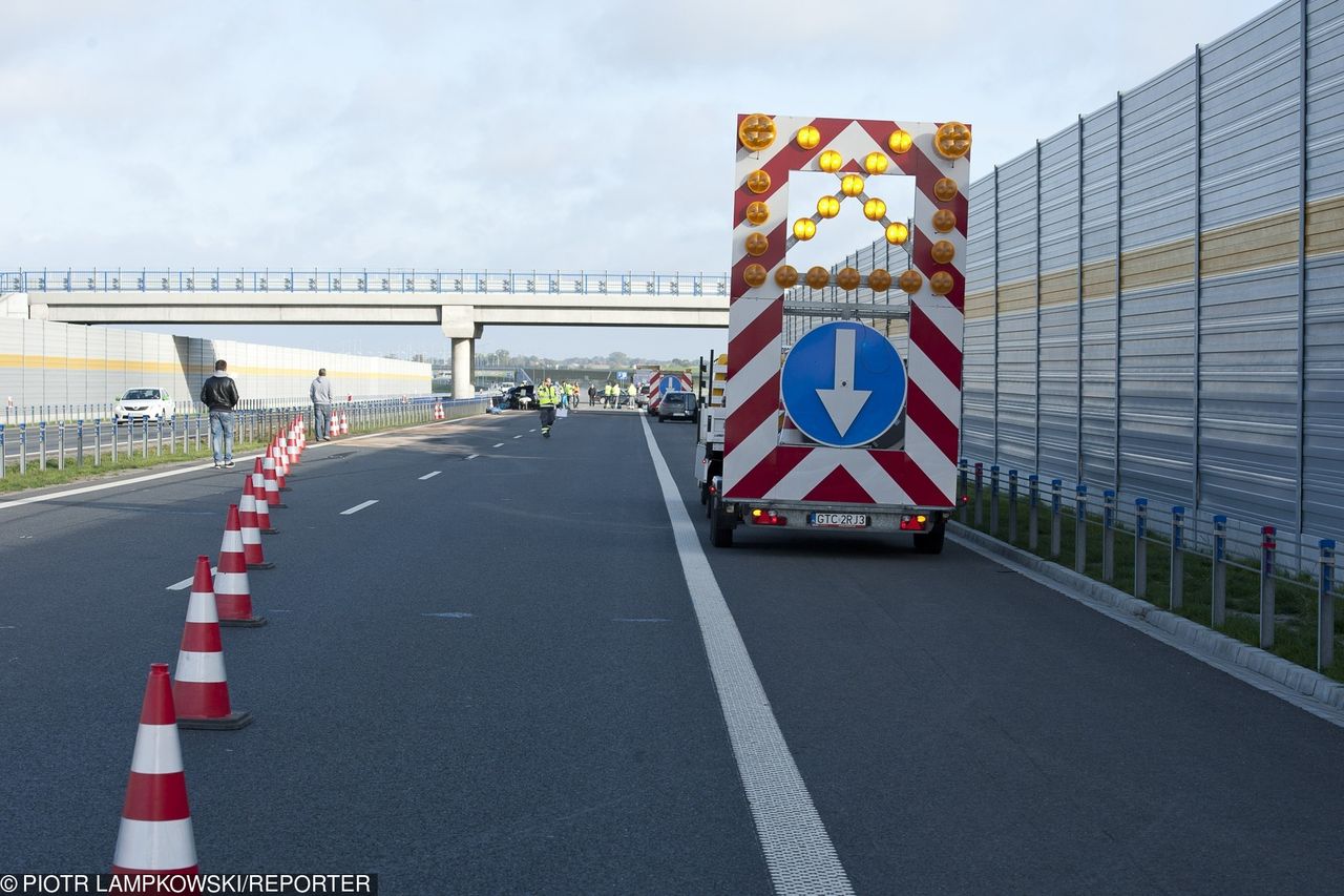 Wypadek na autostradzie A1. Utrudnienia na trasie