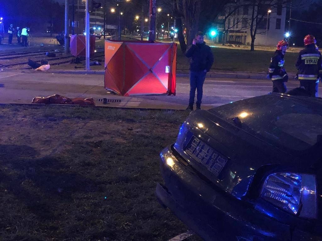 Tragedia na Mokotowie. "Nie da się określić, kto prowadził"