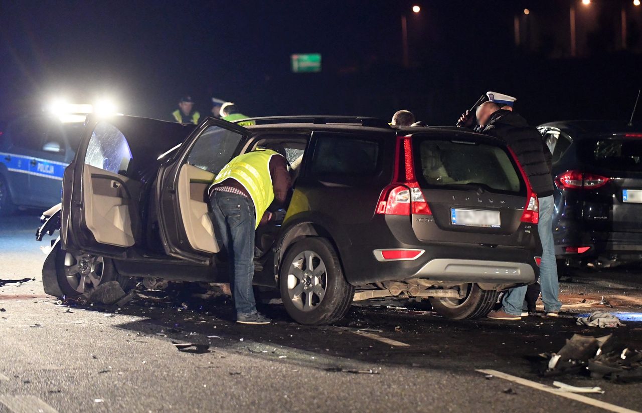 Troje dzieci nie żyje. Tragiczny wypadek na Mazowszu
