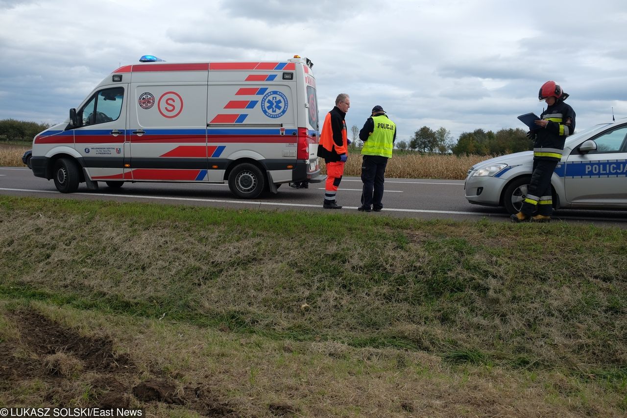 Wyjechał motocykliście. Kierowca jednośladu nie żyje