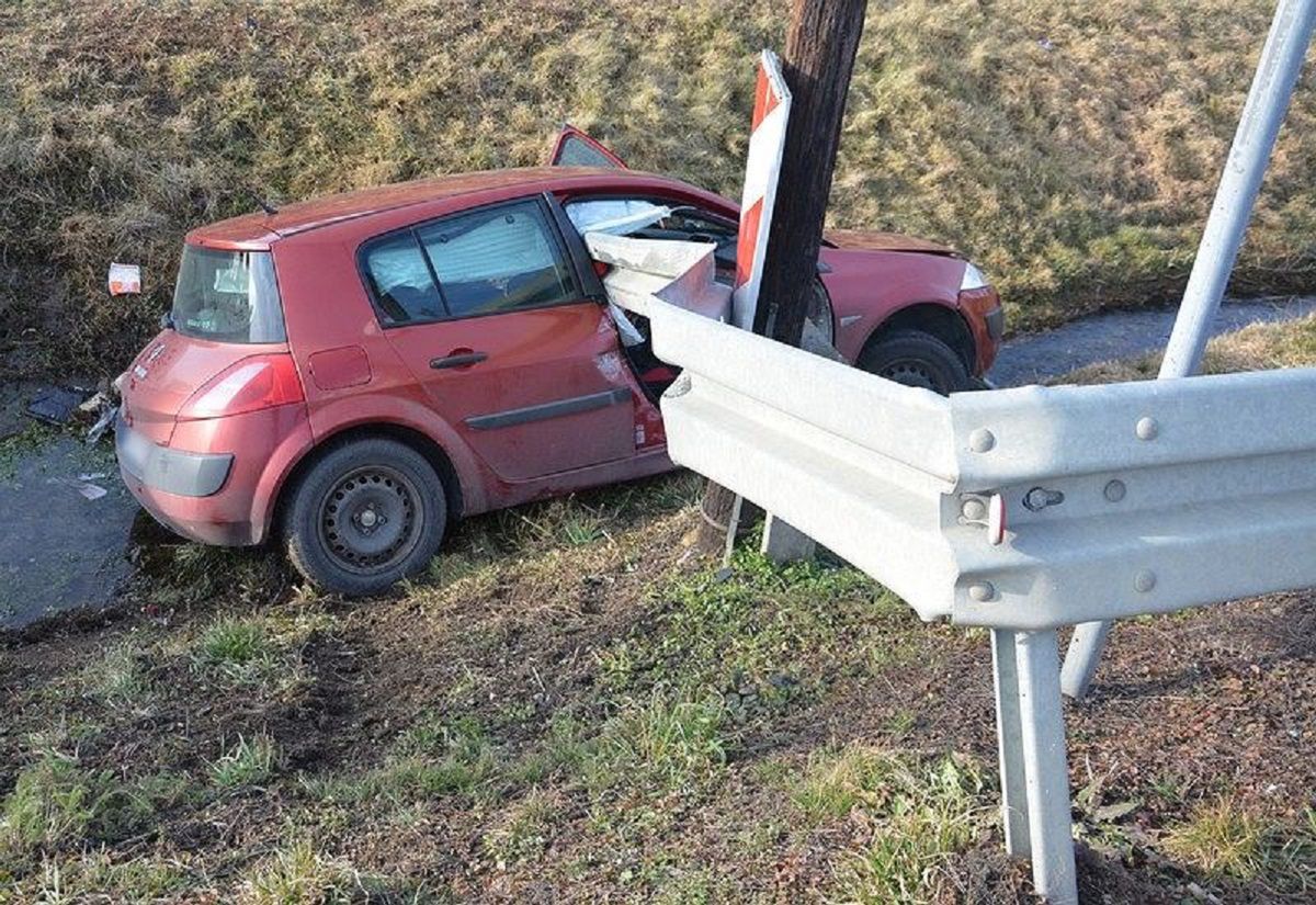 Tragiczny wypadek na Podkarpaciu. Bariera energochłonna zabiła kierowcę