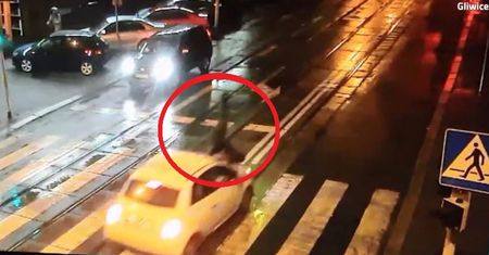 Makabryczne nagranie z potrącenia. Policja ma dość kierowców