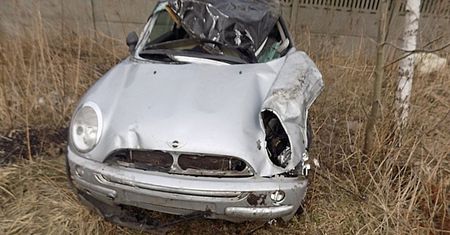 Pijana dachowała w Myszkowie. Dwie godziny wcześniej straciła prawo jazdy