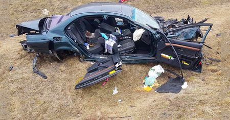5-osobowa rodzina dachowała na A1. Cud przed świętami