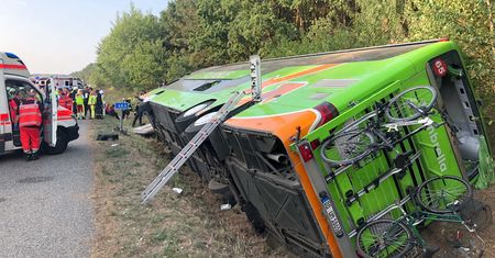 Niemcy: wypadek autokaru. Są ciężko ranni
