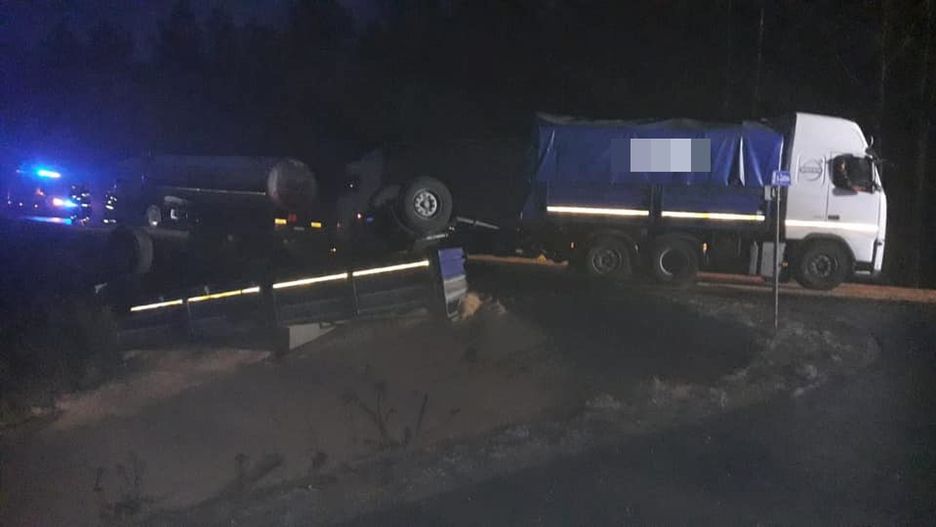 Rększowice. Wypadek na DW904. Nie wiadomo, czy ktoś jest ranny