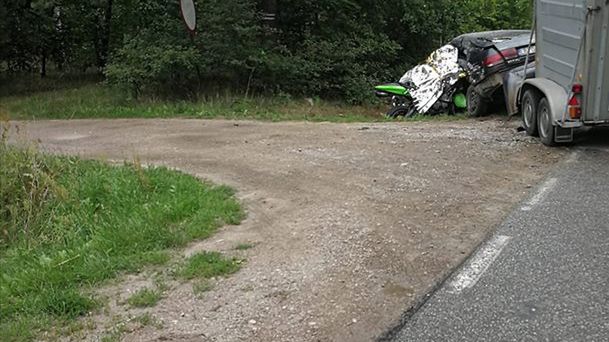 Wypadek motocyklisty z osobówką