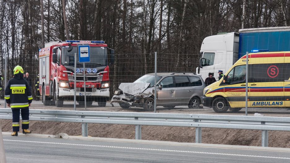 Jedynie kierowcy ciężarówki nic się nie stało
