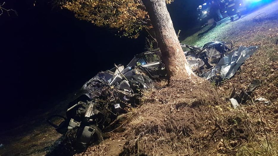 Samochód najprawdopodobniej wypadł z drogi