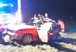 Kamień Pomorski: dramat na drodze. Zginęły dwie nastolatki. Kierowca walczy o życie