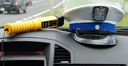 Pijany uciekał autostradą pod prąd. Wcześniej spowodował kolizję