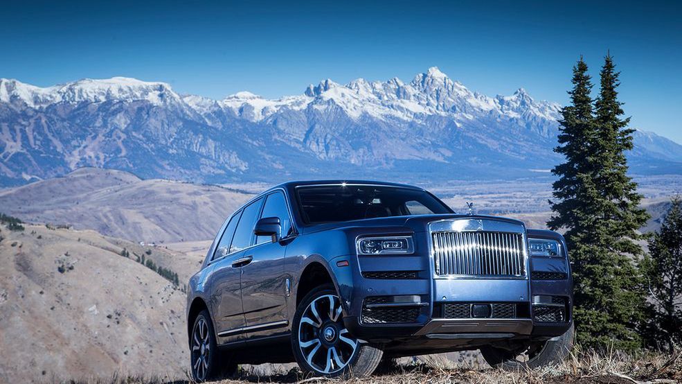 Na myśl o wzięciu udziału w terenowym rajdzie, Rolls-Royce Cullinan nie jest pierwszym autem, które przychodzi do głowy