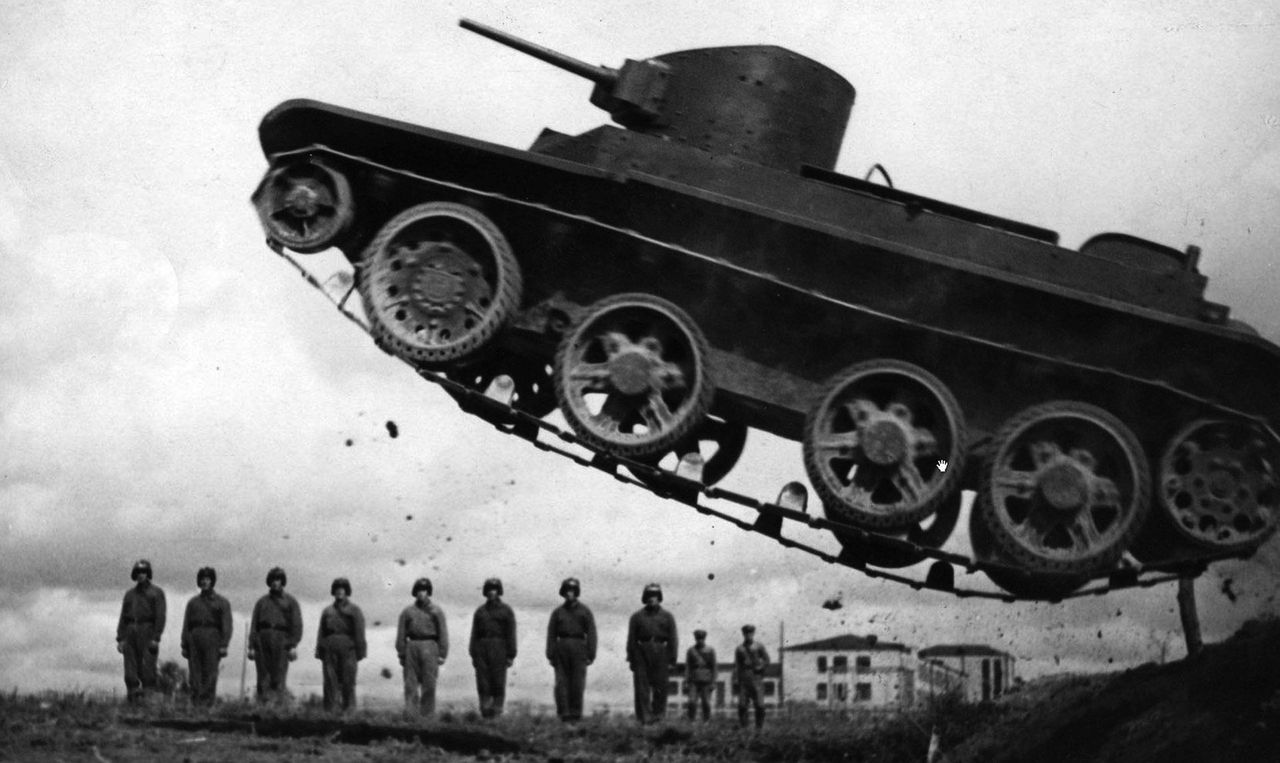 Najszybszy czołg świata. BT: pancerna pięść sowieckiego blitzkriegu