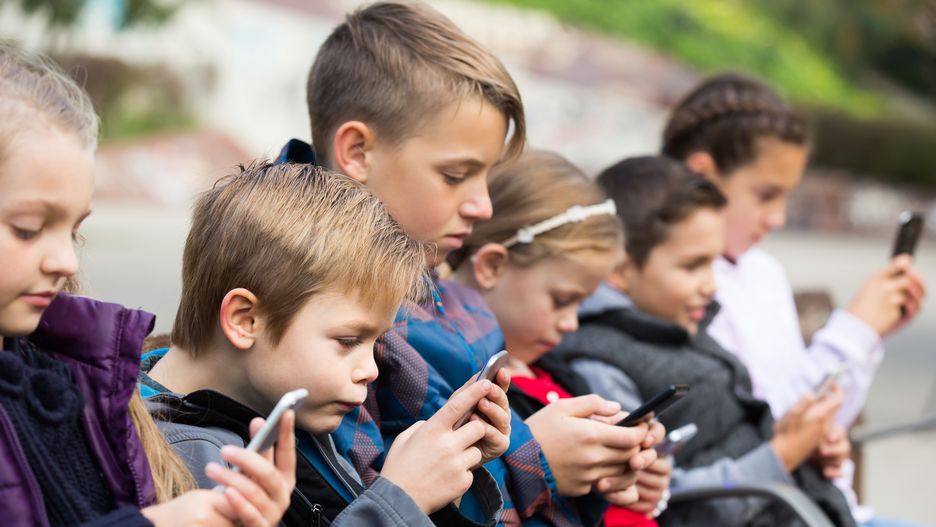 Korzystając aktywnie z internetu, warto być wyedukowanym 