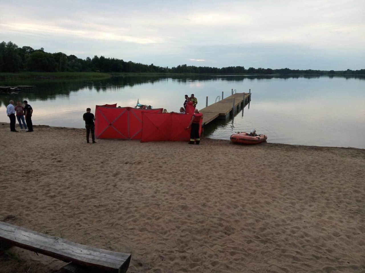 Choszczno. Tragedia na jeziorze Chłopowo. Nie żyje 29-latek