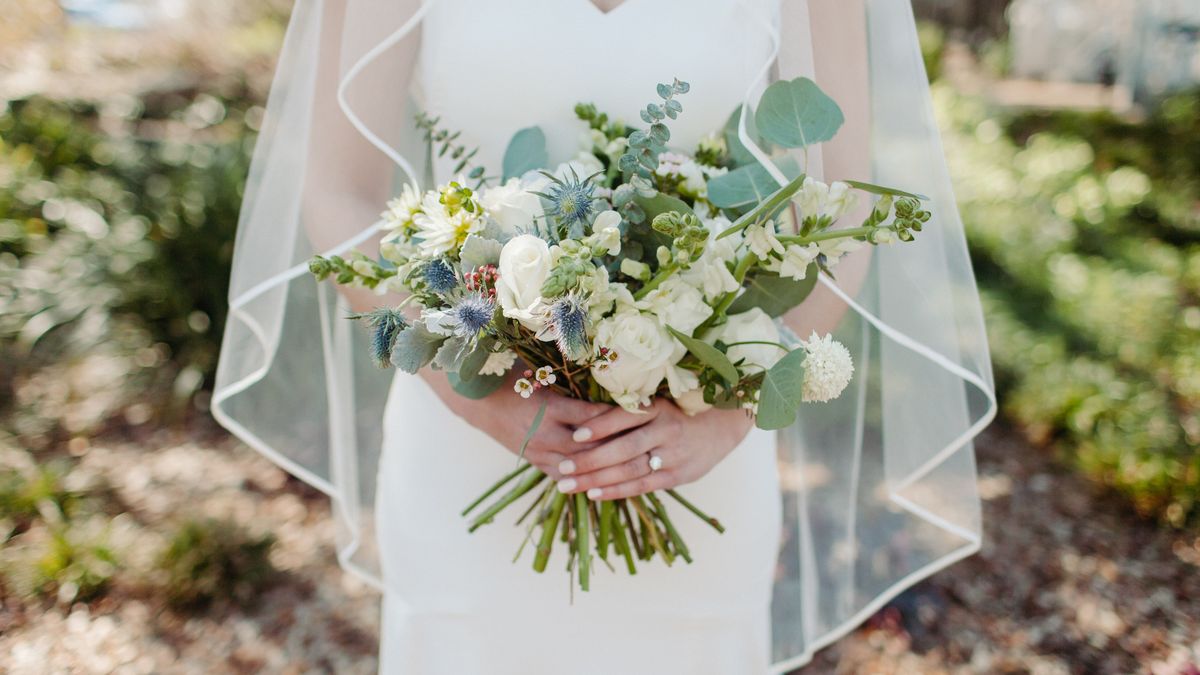 Na rybach w sukni ślubnej. Nietypowe zaślubiny