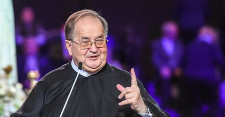Ojciec Tadeusz Rydzyk wyparł się dotacji z PiS. "Tylko mówią, że dają. To partyjna propaganda"