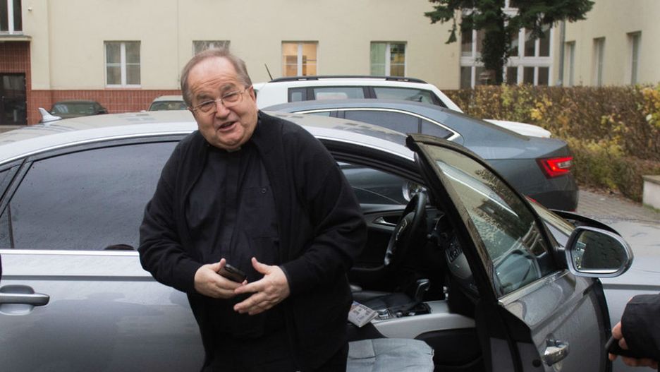 Ojciec Rydzyk znowu potrzebuje pieniędzy. Poprosił słuchaczy o 5 mln zł.