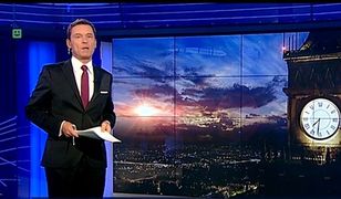 "Wiadomości": logo programu Polsatu w informacyjnym serwisie TVP