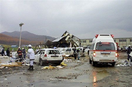 Co najmniej 9 osób zginęło w wyniku uderzenia tornado na Hokkaido