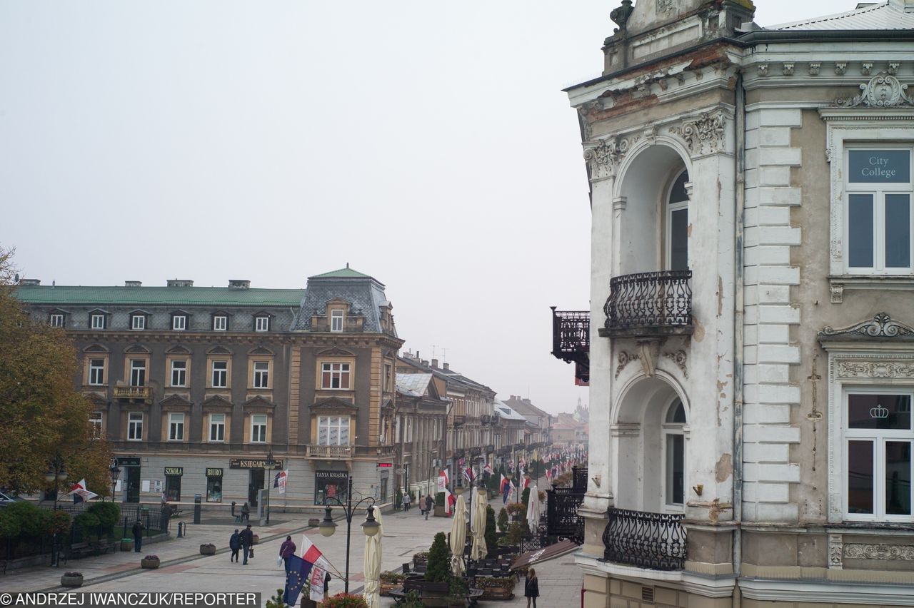 Do Radomia ludzie przyjeżdżają, by potwierdzić to, co widzieli w memach. Wiemy, ile jest w nich prawdy