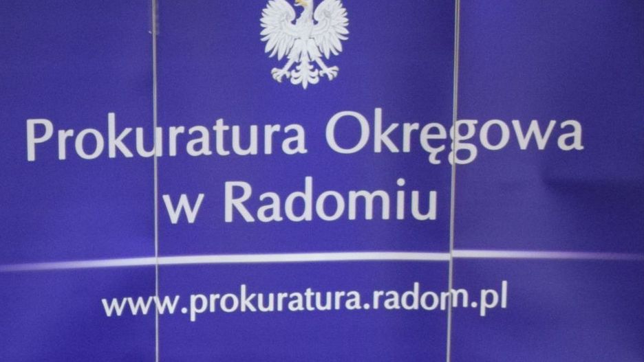 Prokuratura wszczęła śledztwo ws. wlepek z groźbą śmierci