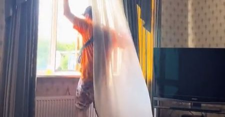 Zrobił to pod nosem Rosjan. Film jest hitem TikToka