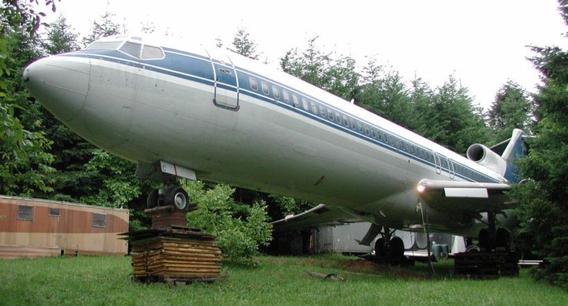 Boeing 727 przerobiony na odjazdowe mieszkanie [wideo] 2