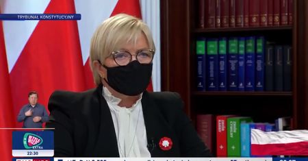 To był bardzo jasny komunikat. Julia Przyłębska pojawiła się 3 maja w TVP