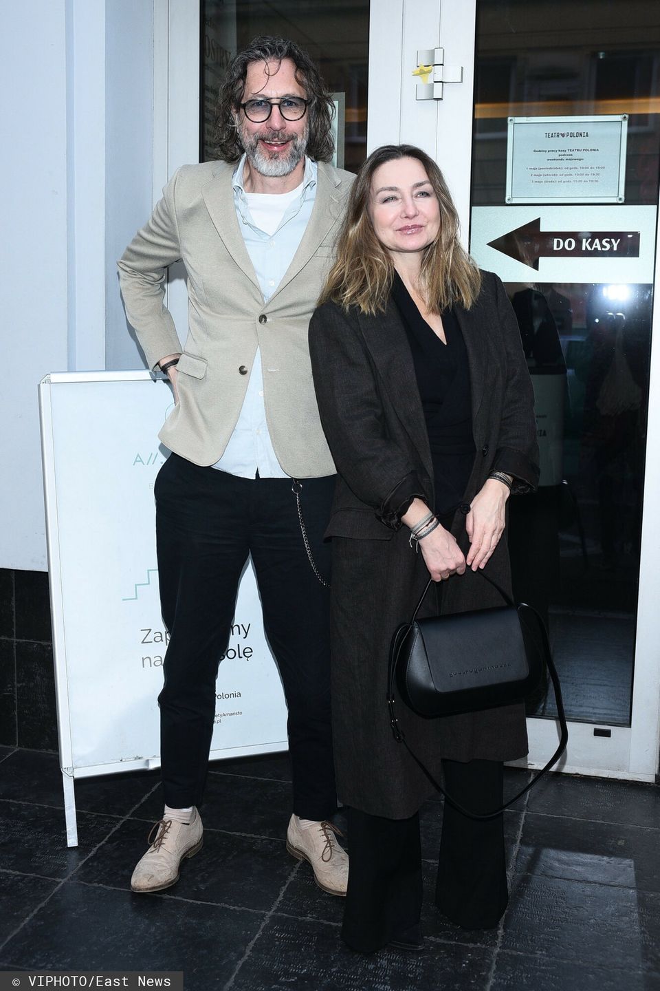 Szymon Majewski zabrał żonę na salony!