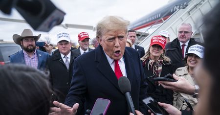 Trzęsienie ziemi w USA. Przysięgli zdecydowali ws. Trumpa