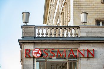 Okazja w Rossmannie. Perfumy Joanny Krupy za 54,99 zł