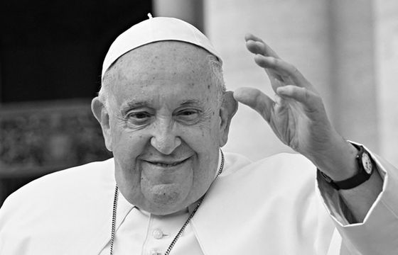 Zmarł papież Franciszek. Polskie media szybko reagują