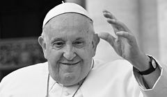 Zmarł papież Franciszek. Polskie media szybko reagują