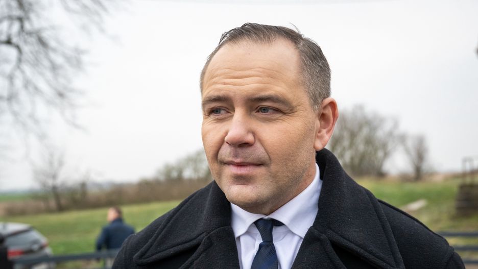 Karol Nawrocki w służbowym aucie IPN. "Złapany na gorącym uczynku"